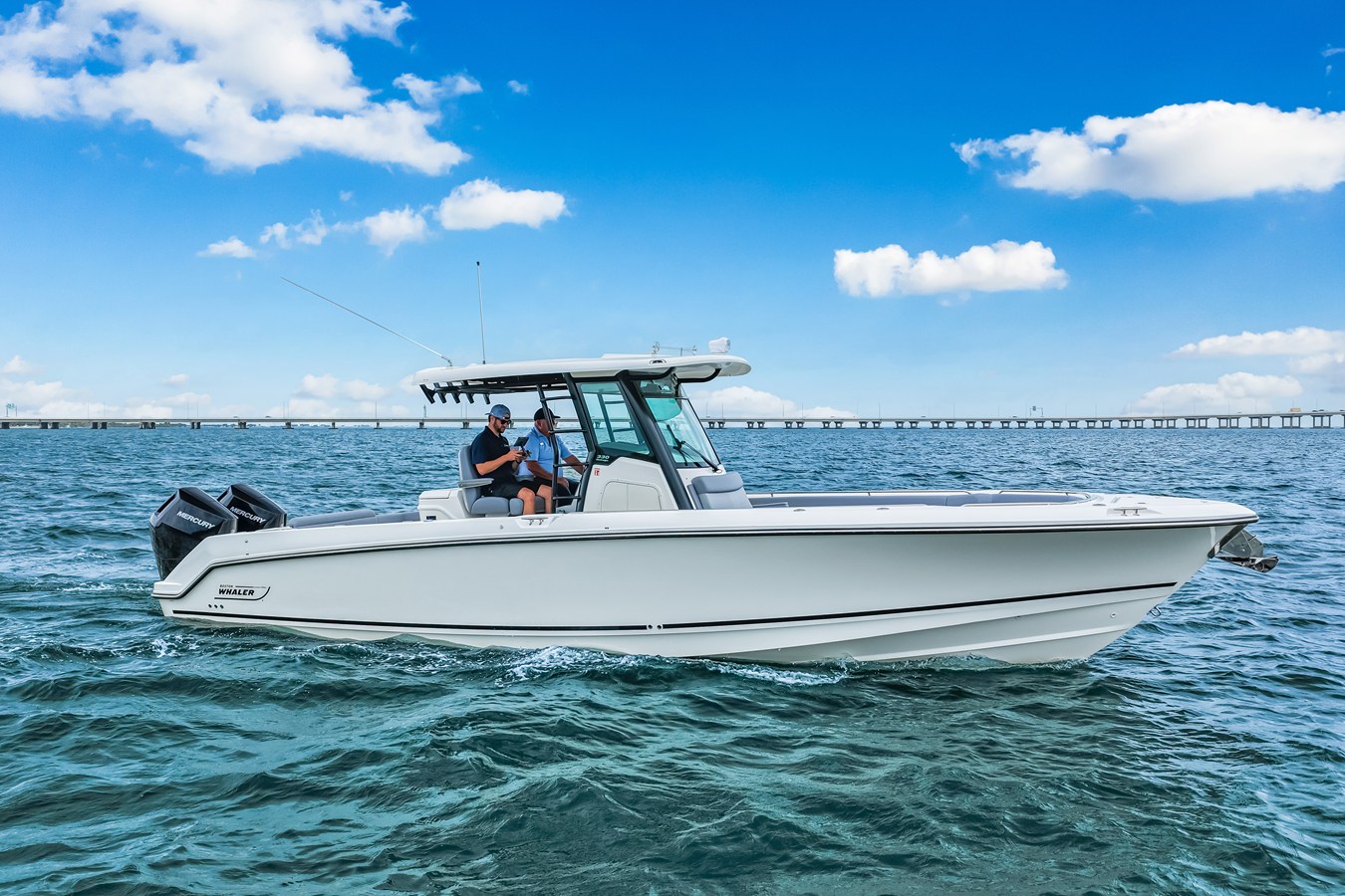 BOSTON WHALER 330 OUTRAGE, photo 2