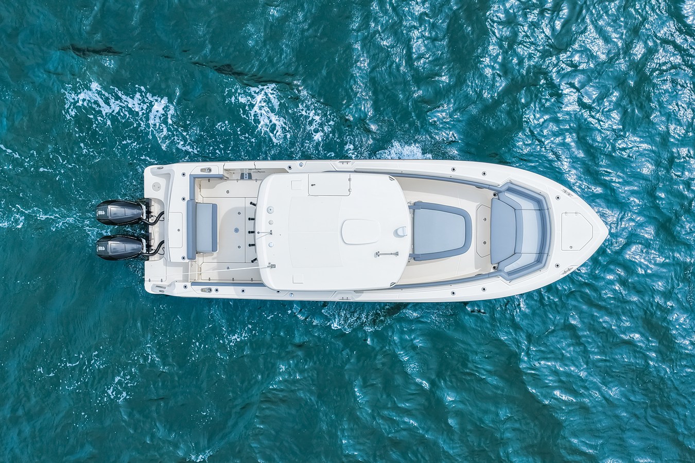 BOSTON WHALER 330 OUTRAGE, photo 12