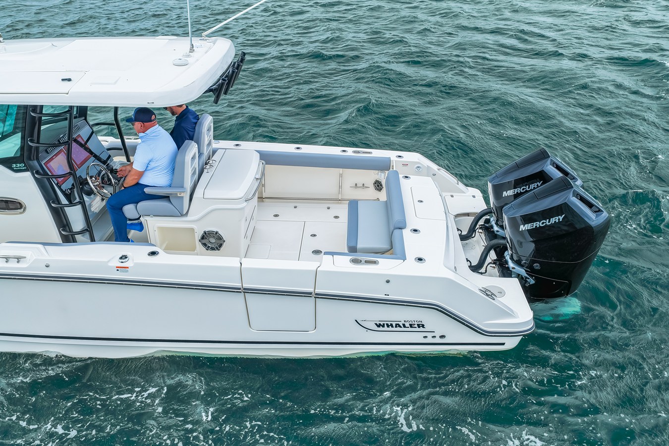 BOSTON WHALER 330 OUTRAGE, photo 24