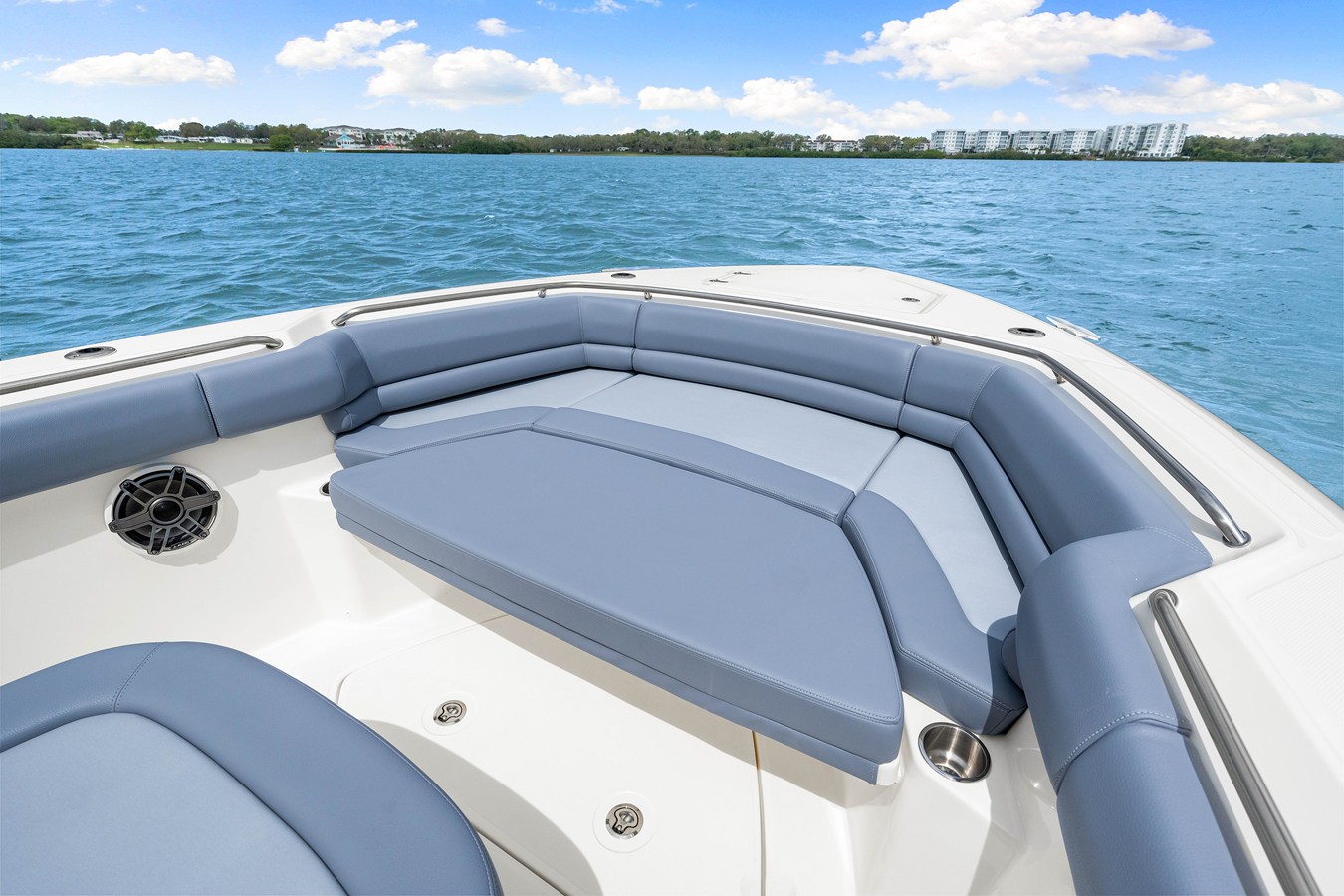 BOSTON WHALER 330 OUTRAGE, photo 31