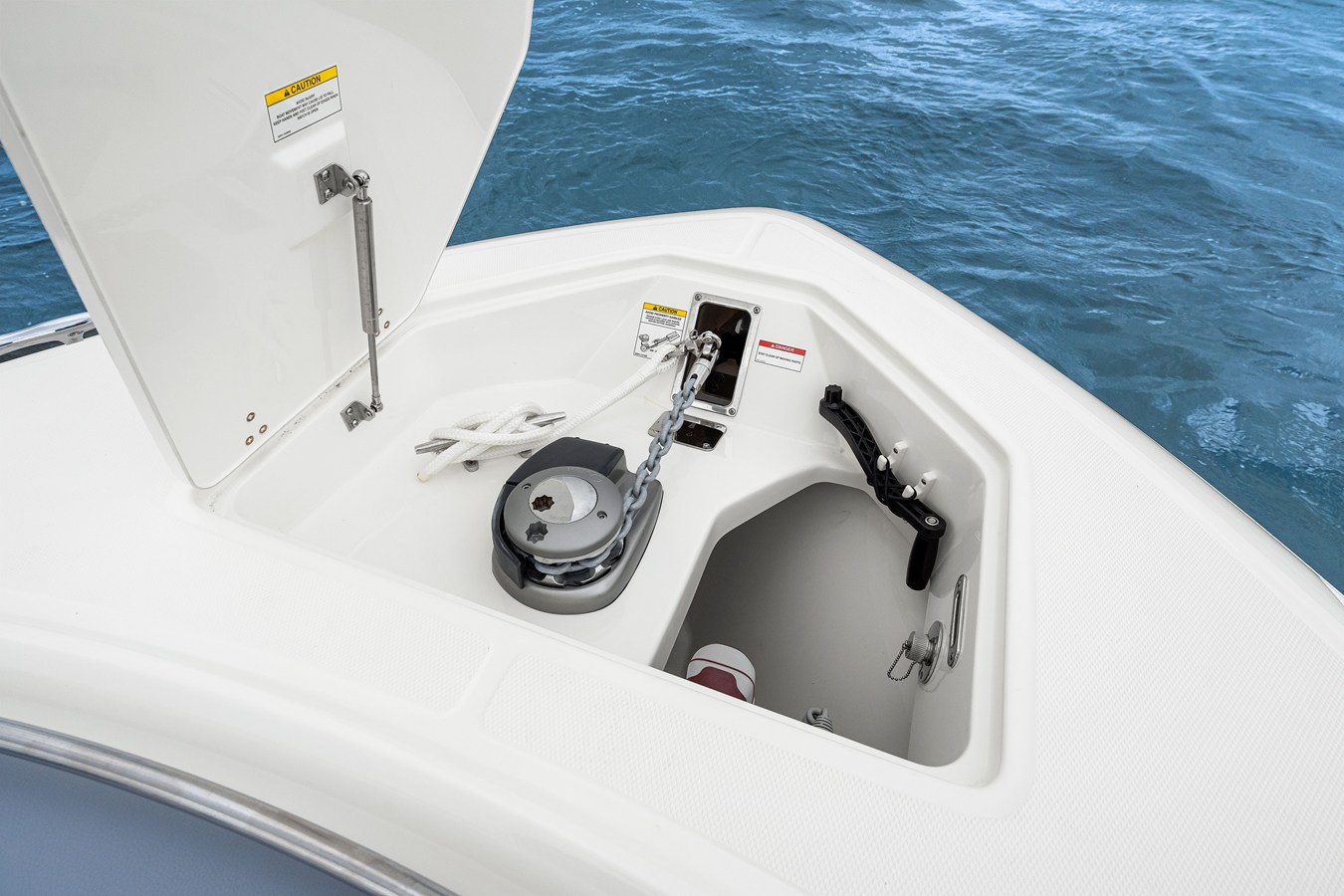 BOSTON WHALER 330 OUTRAGE, photo 34