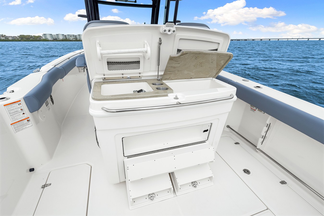 BOSTON WHALER 330 OUTRAGE, photo 46