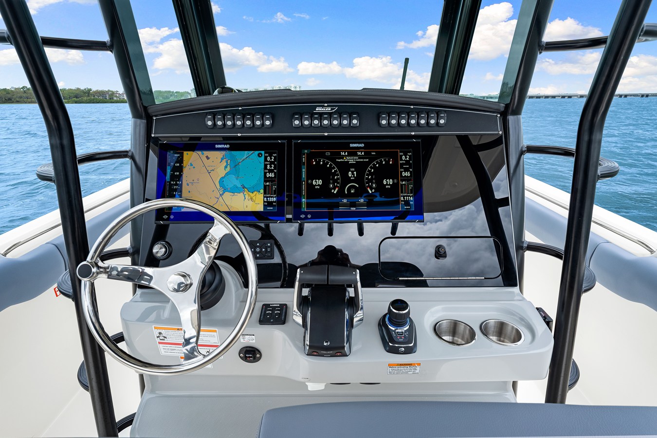 BOSTON WHALER 330 OUTRAGE, photo 54