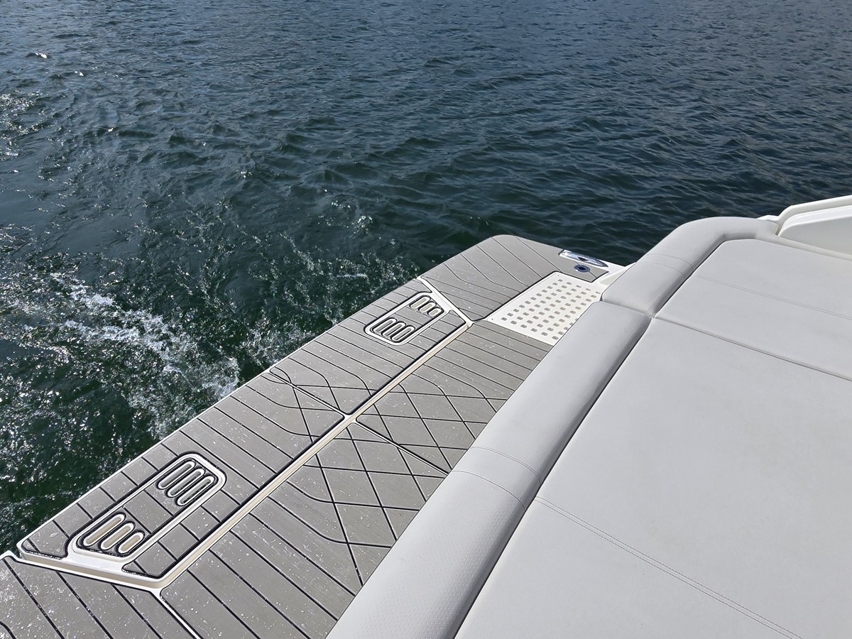 SEA RAY SLX 400, photo 9