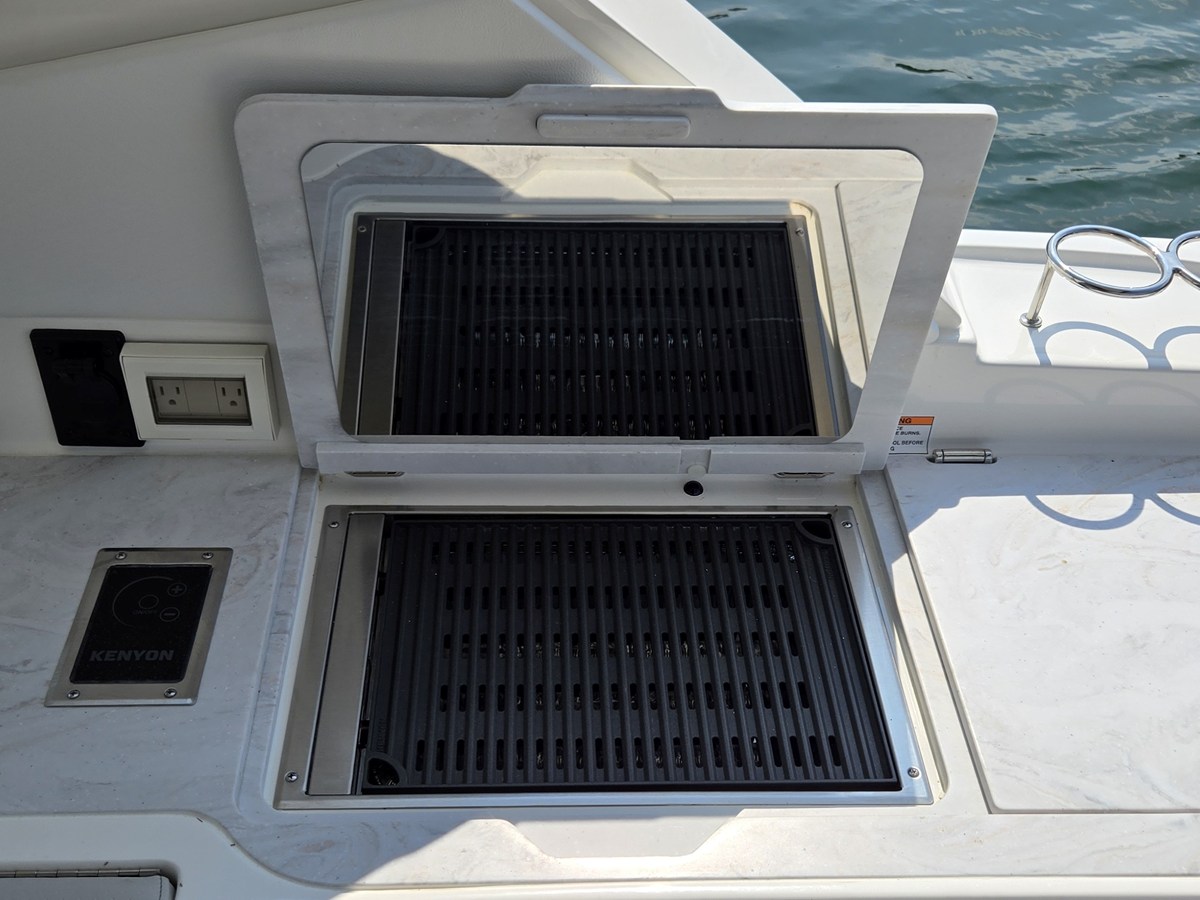 SEA RAY SLX 400, photo 21