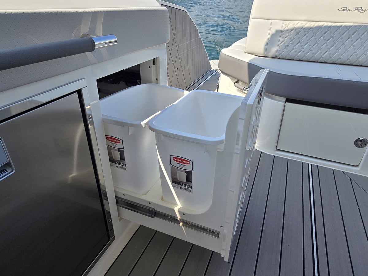 SEA RAY SLX 400, photo 25