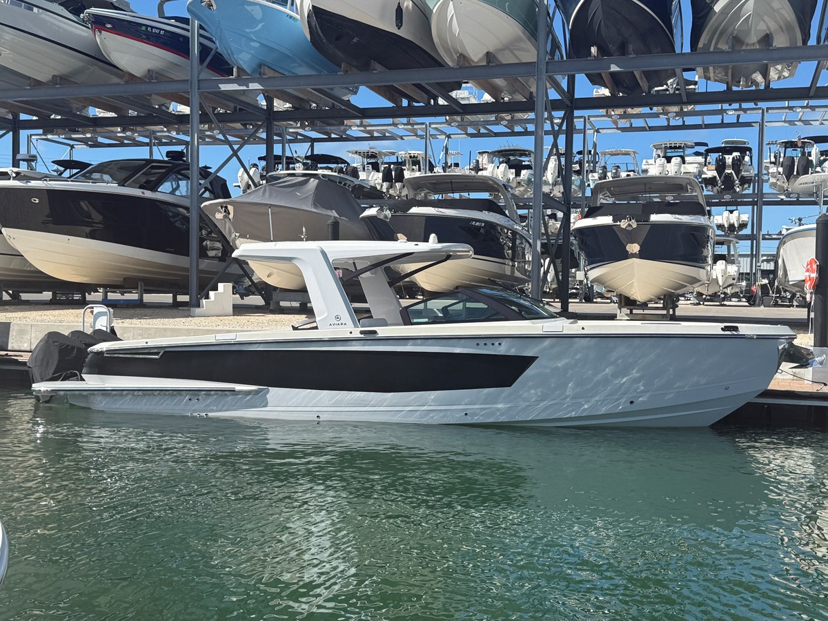 Aviara AV36 Outboard — 2023 Aviara AV36 Outboard