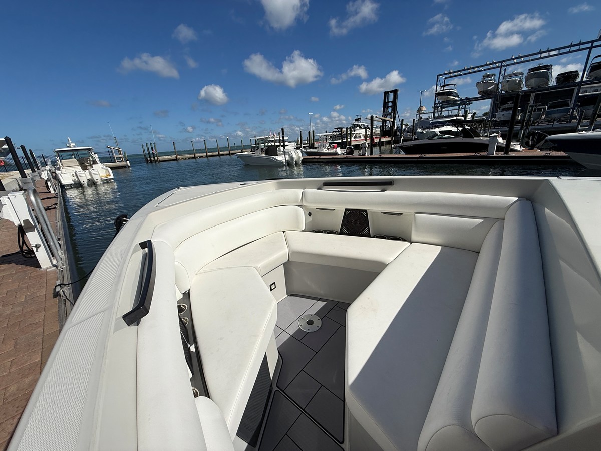 Aviara AV36 Outboard — 2023 Aviara AV36 Outboard — fotoğraf 3