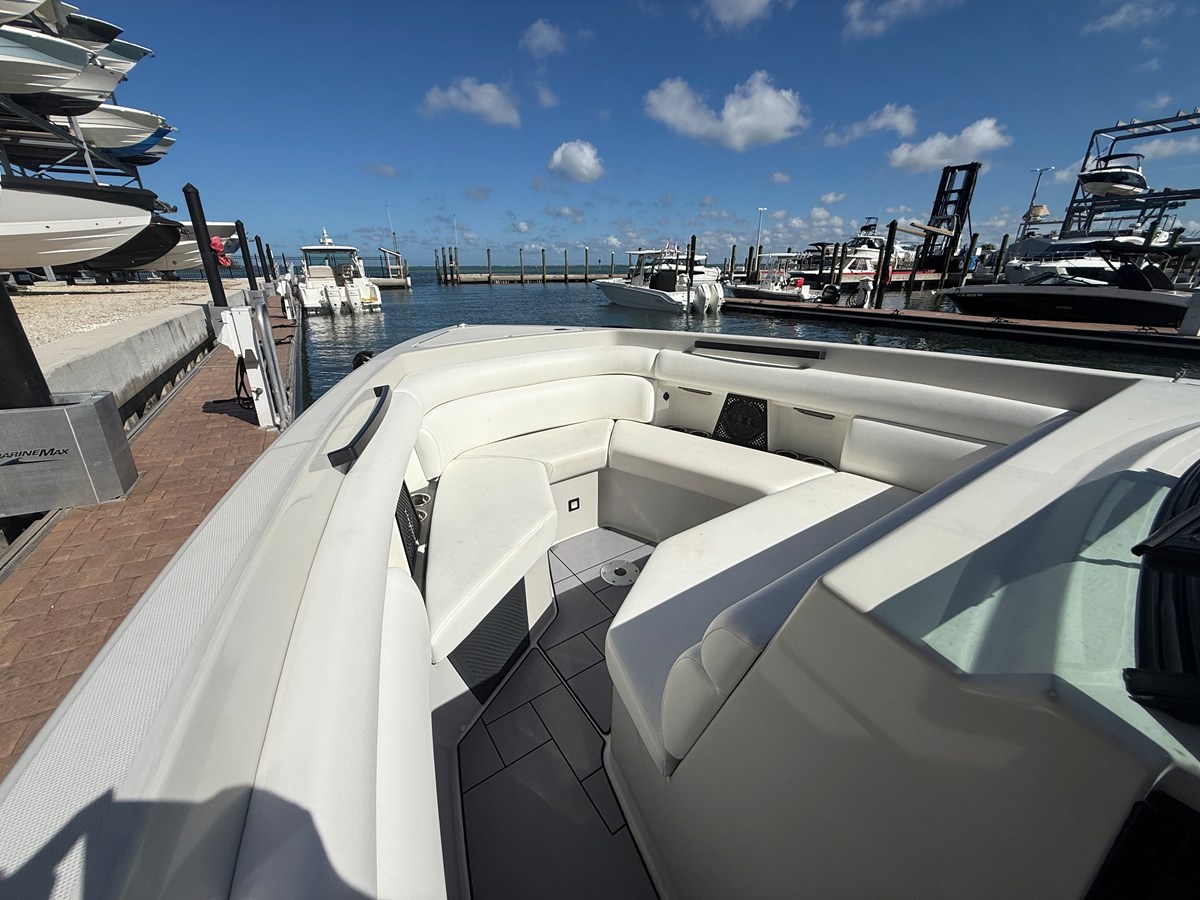 Aviara AV36 Outboard — 2023 Aviara AV36 Outboard — fotoğraf 4