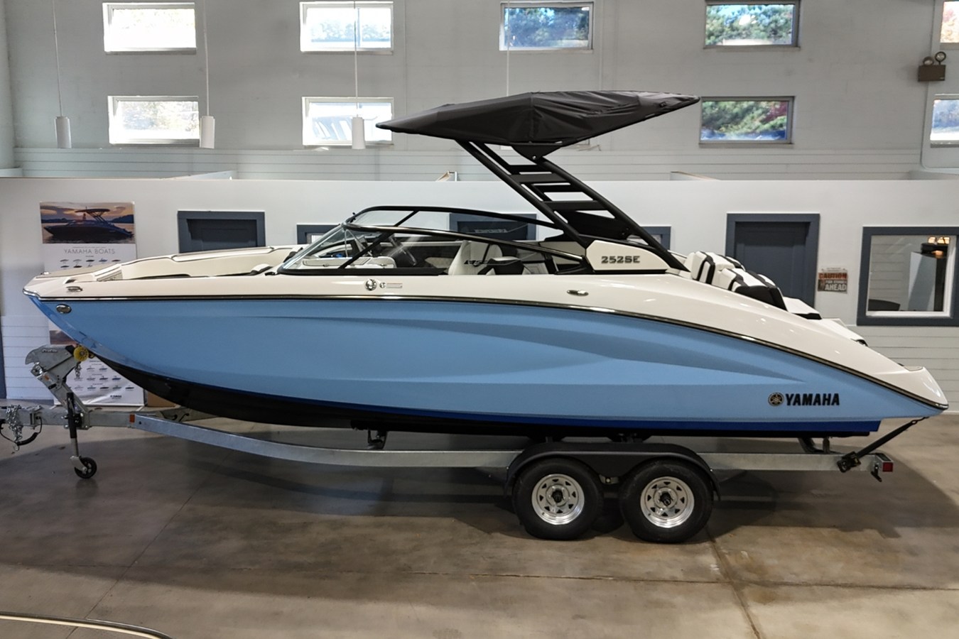 YAMAHA 252SE, photo 2