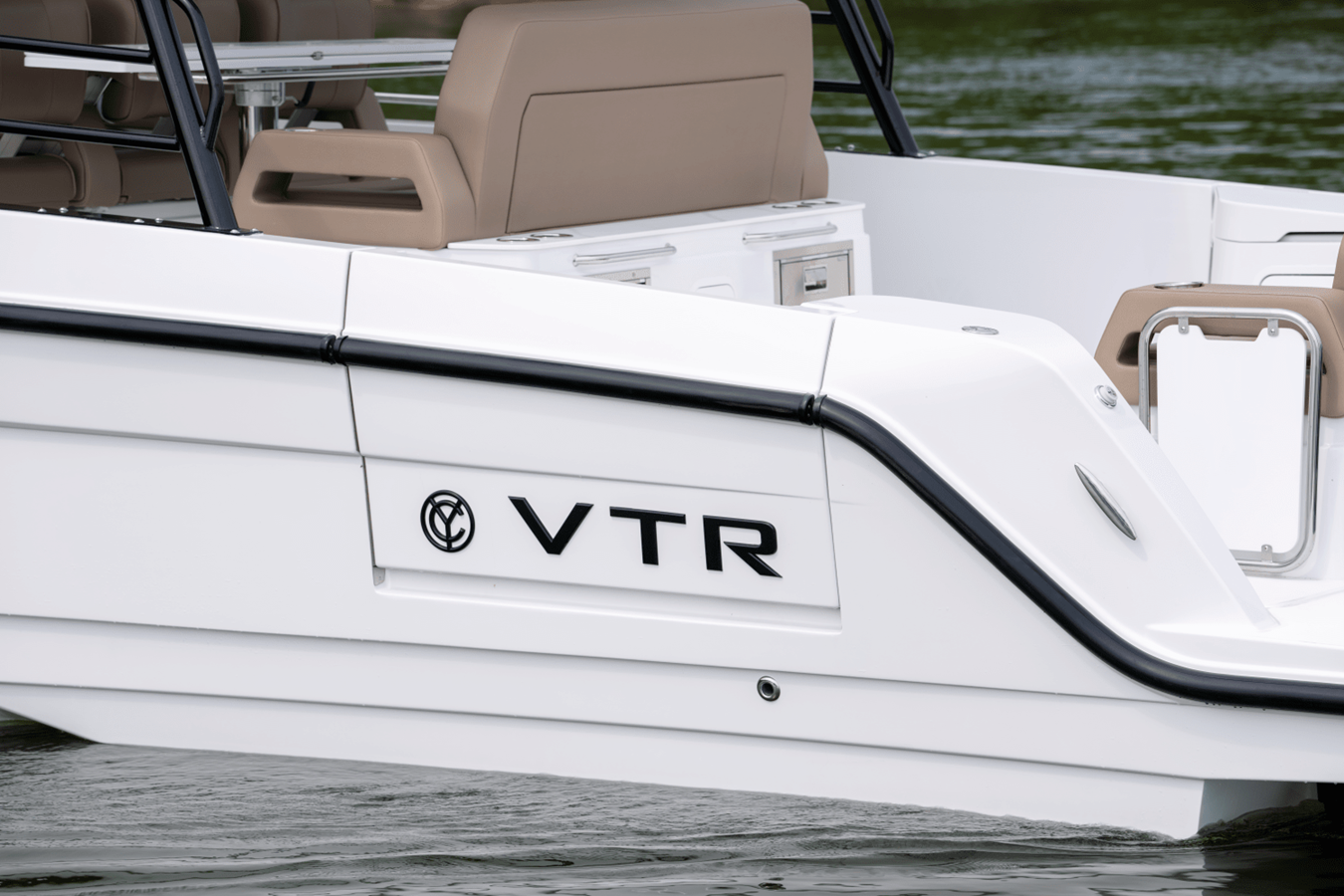 CRUISERS YACHTS 38 VTR EC, photo 6