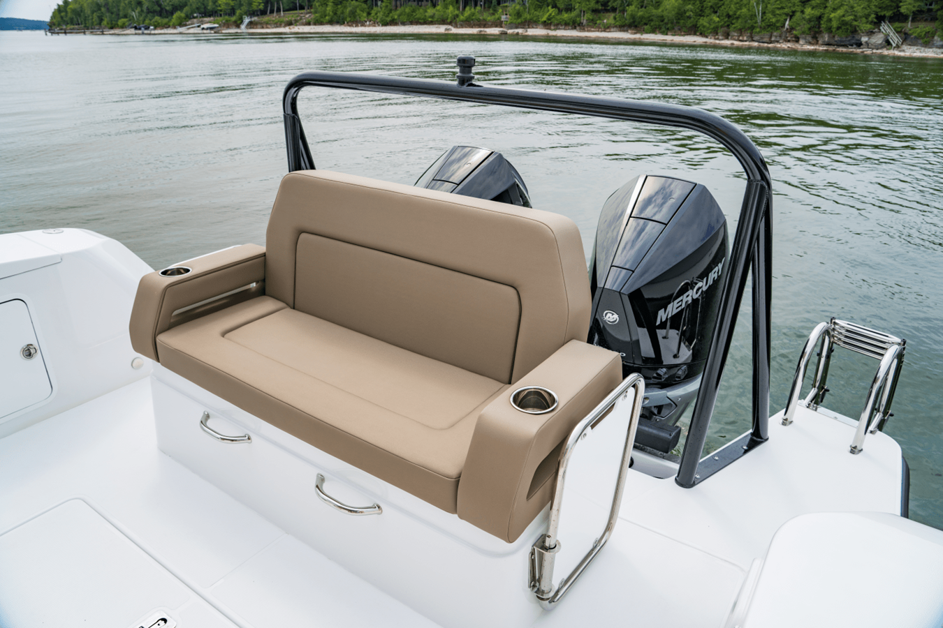 CRUISERS YACHTS 38 VTR EC, photo 9