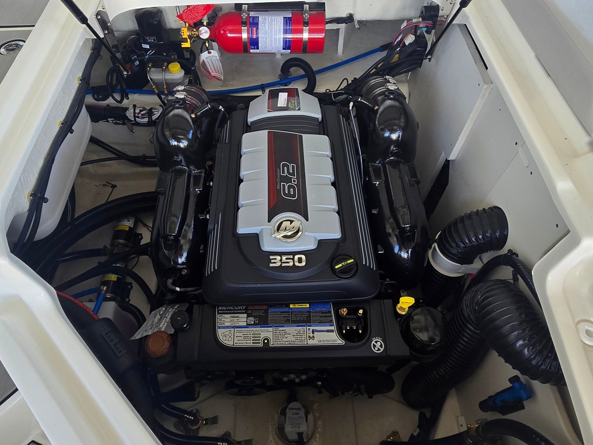 SEA RAY SDX 250 SURF, photo 8