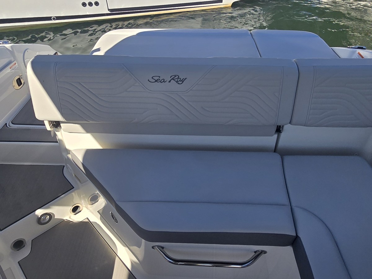 SEA RAY SDX 250 SURF, photo 14