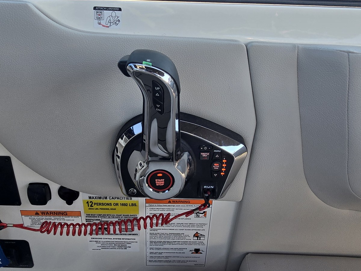 SEA RAY SDX 250 SURF, photo 23