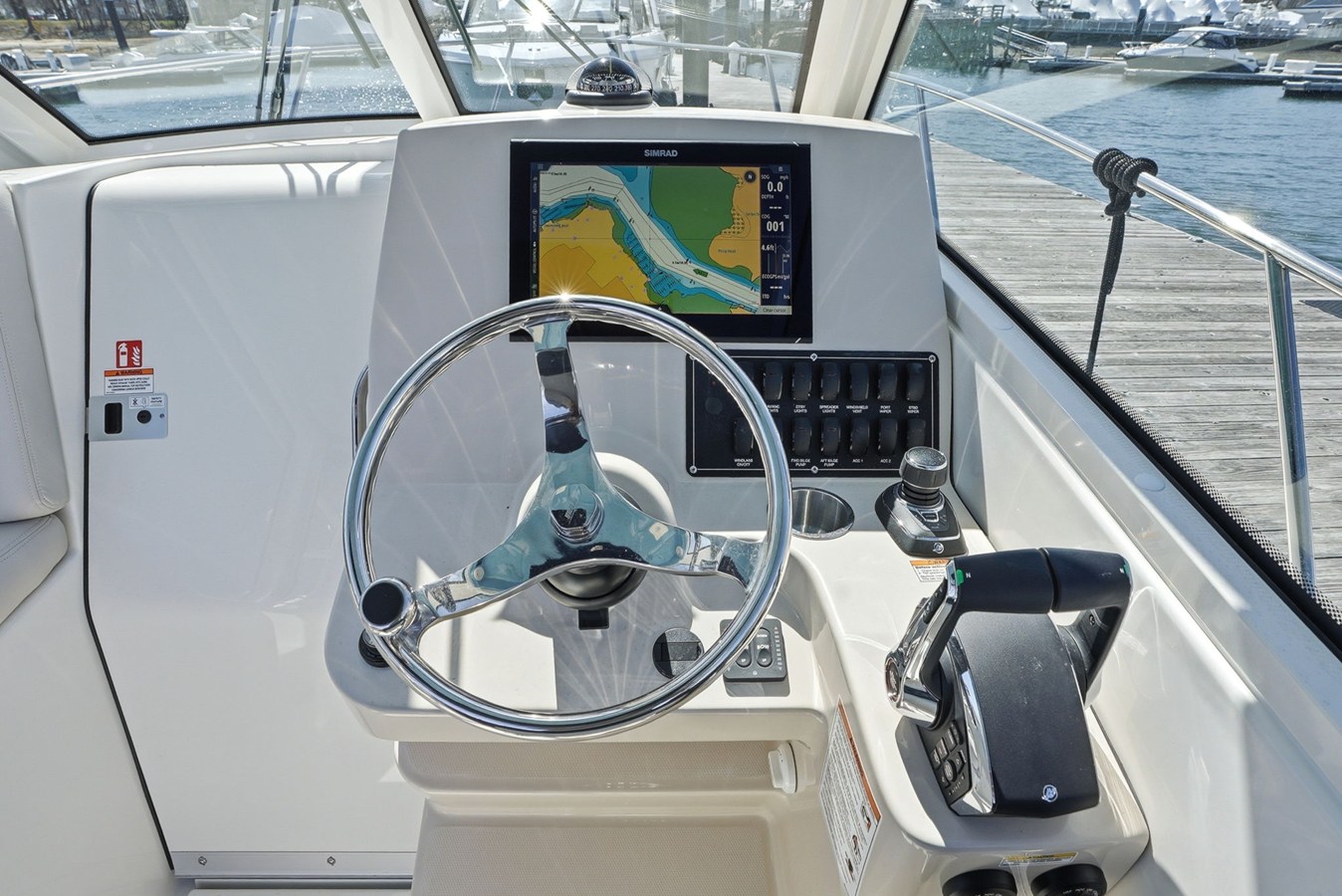 BOSTON WHALER 285 CONQUEST, photo 21