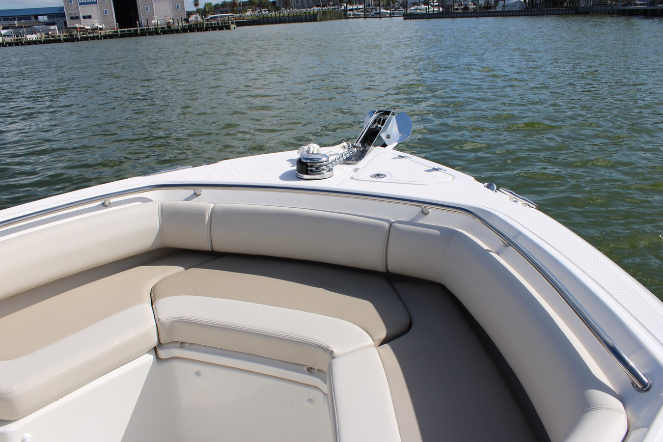 BOSTON WHALER 250 OUTRAGE, photo 18
