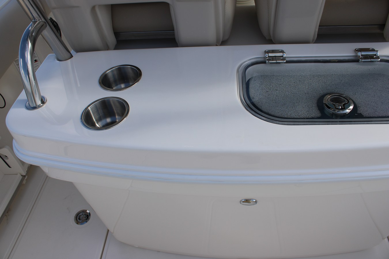 BOSTON WHALER 250 OUTRAGE, photo 28
