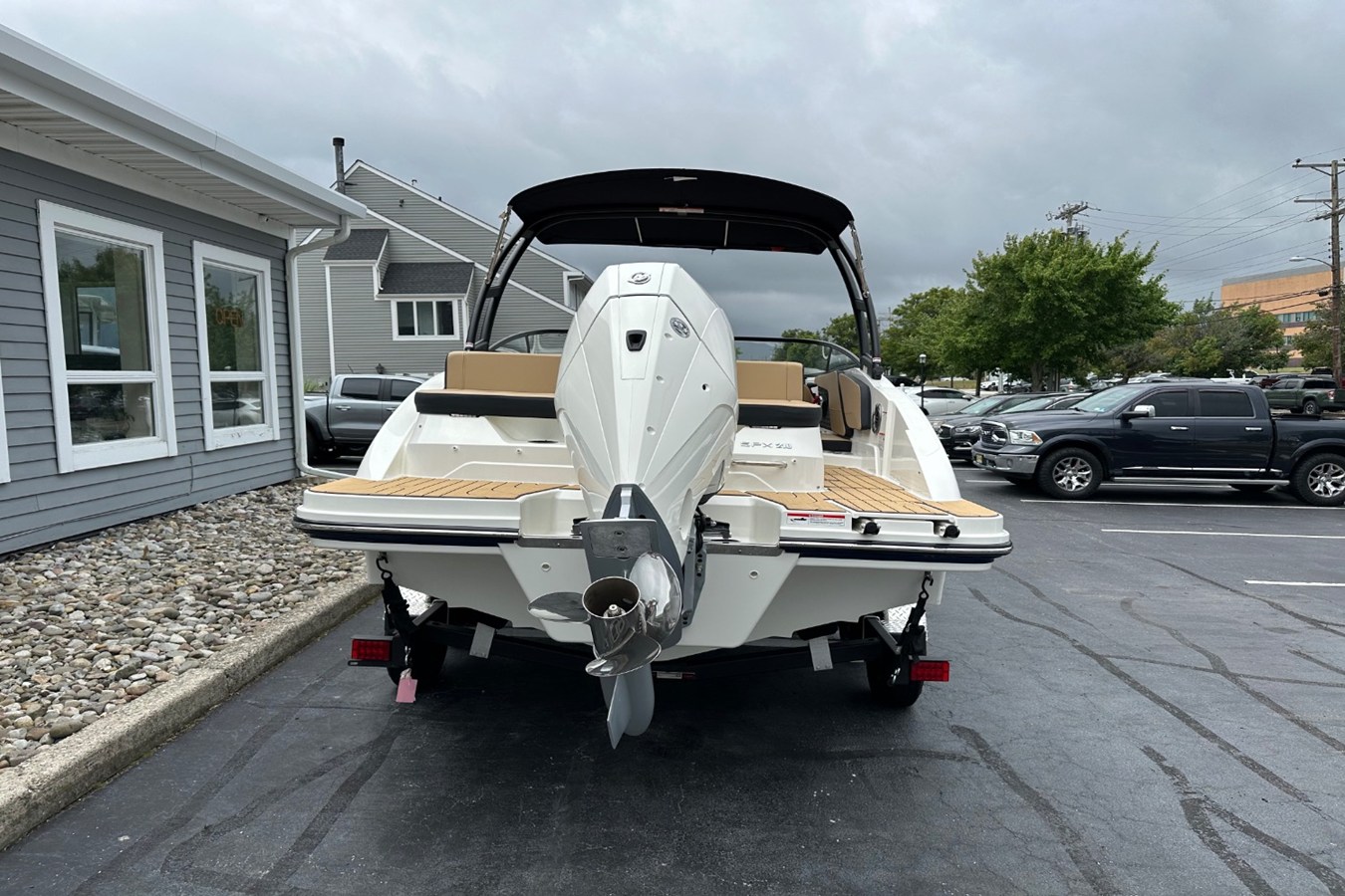 SEA RAY SPX 210 OUTBOARD, photo 5