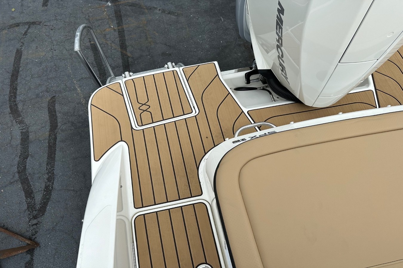 SEA RAY SPX 210 OUTBOARD, photo 15