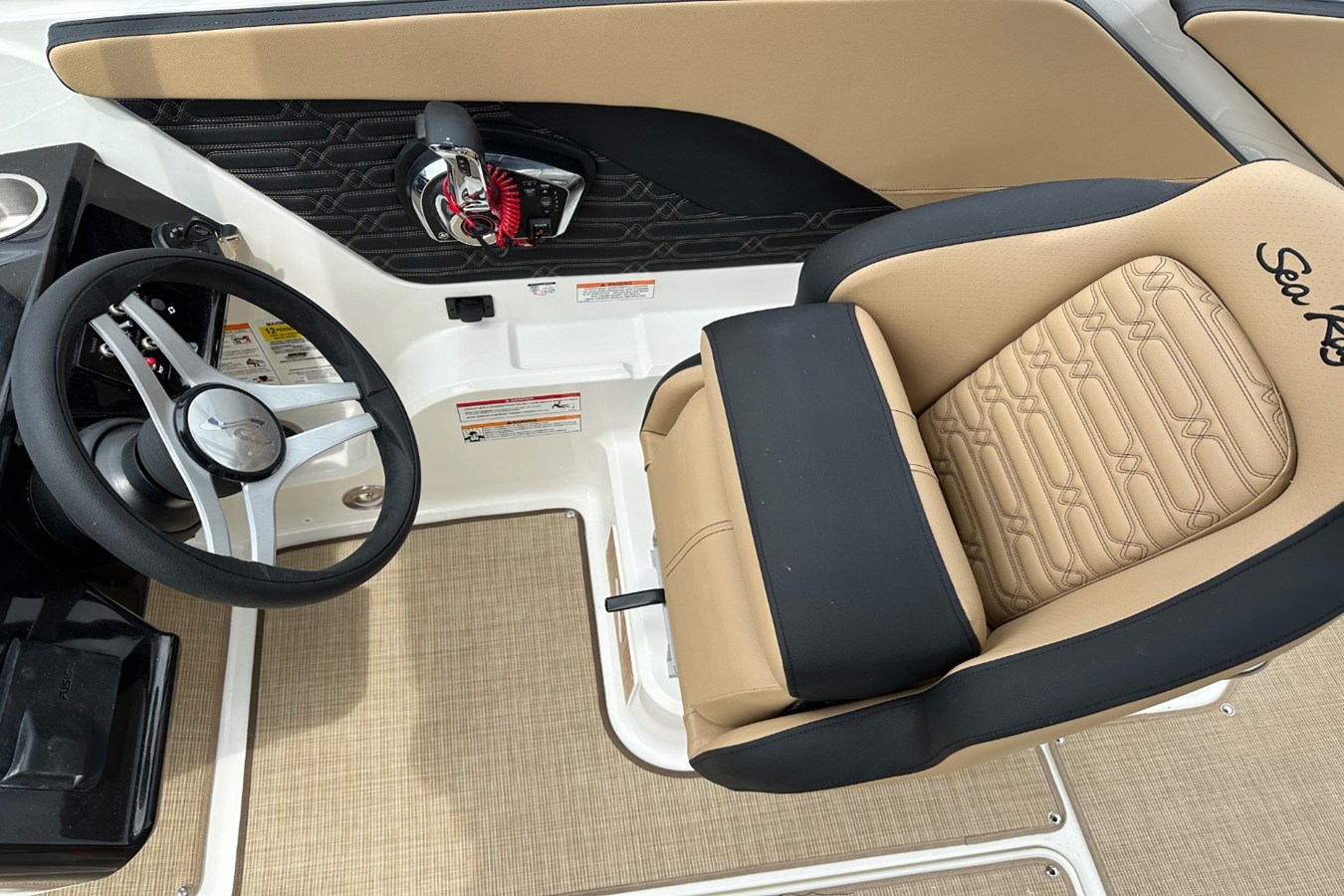 SEA RAY SPX 210 OUTBOARD, photo 29