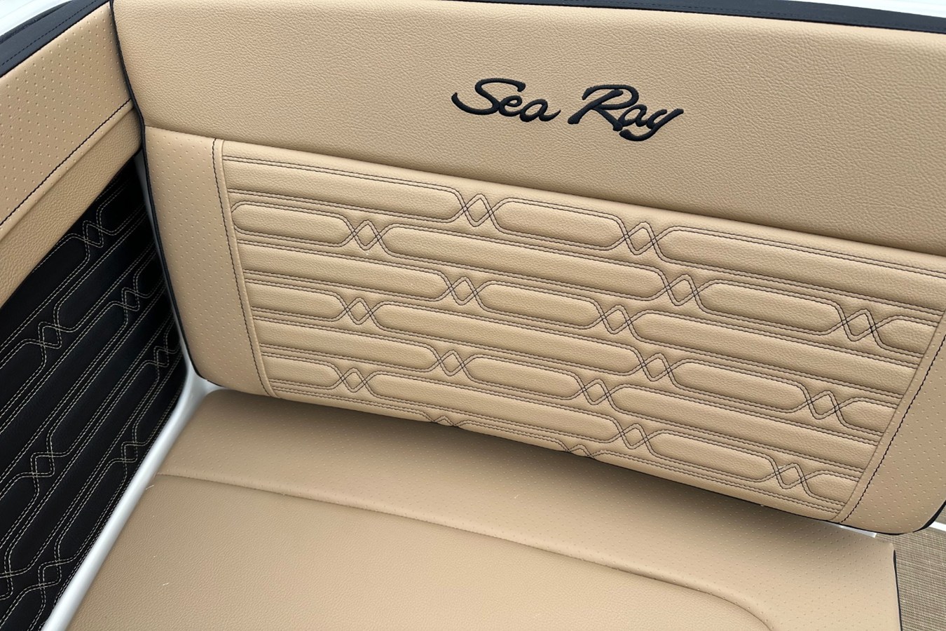 SEA RAY SPX 210 OUTBOARD, photo 39