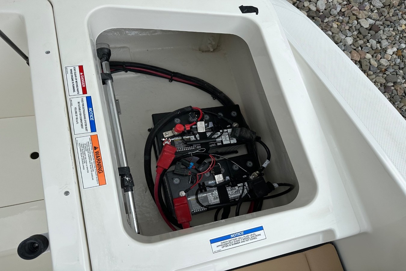 SEA RAY SPX 210 OUTBOARD, photo 46