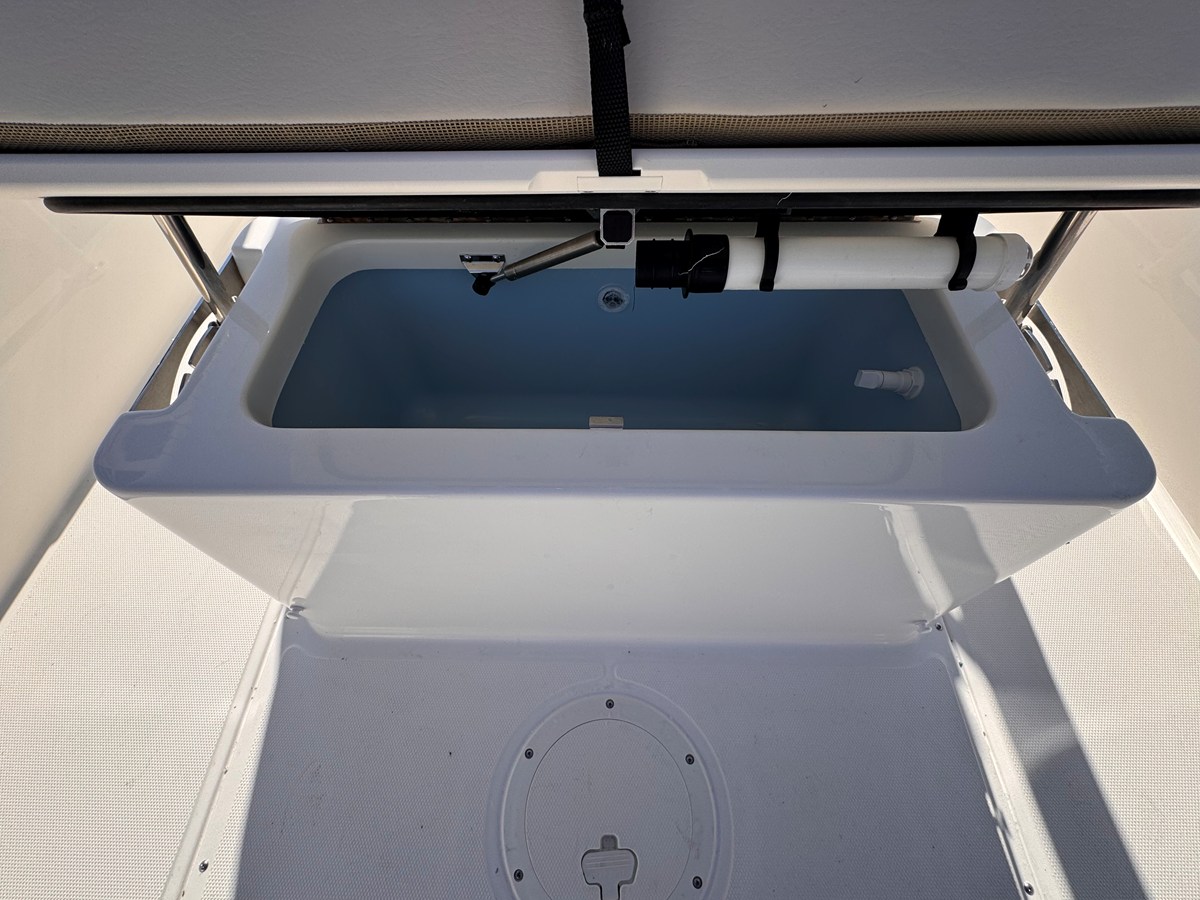 BOSTON WHALER 190 MONTAUK, photo 10