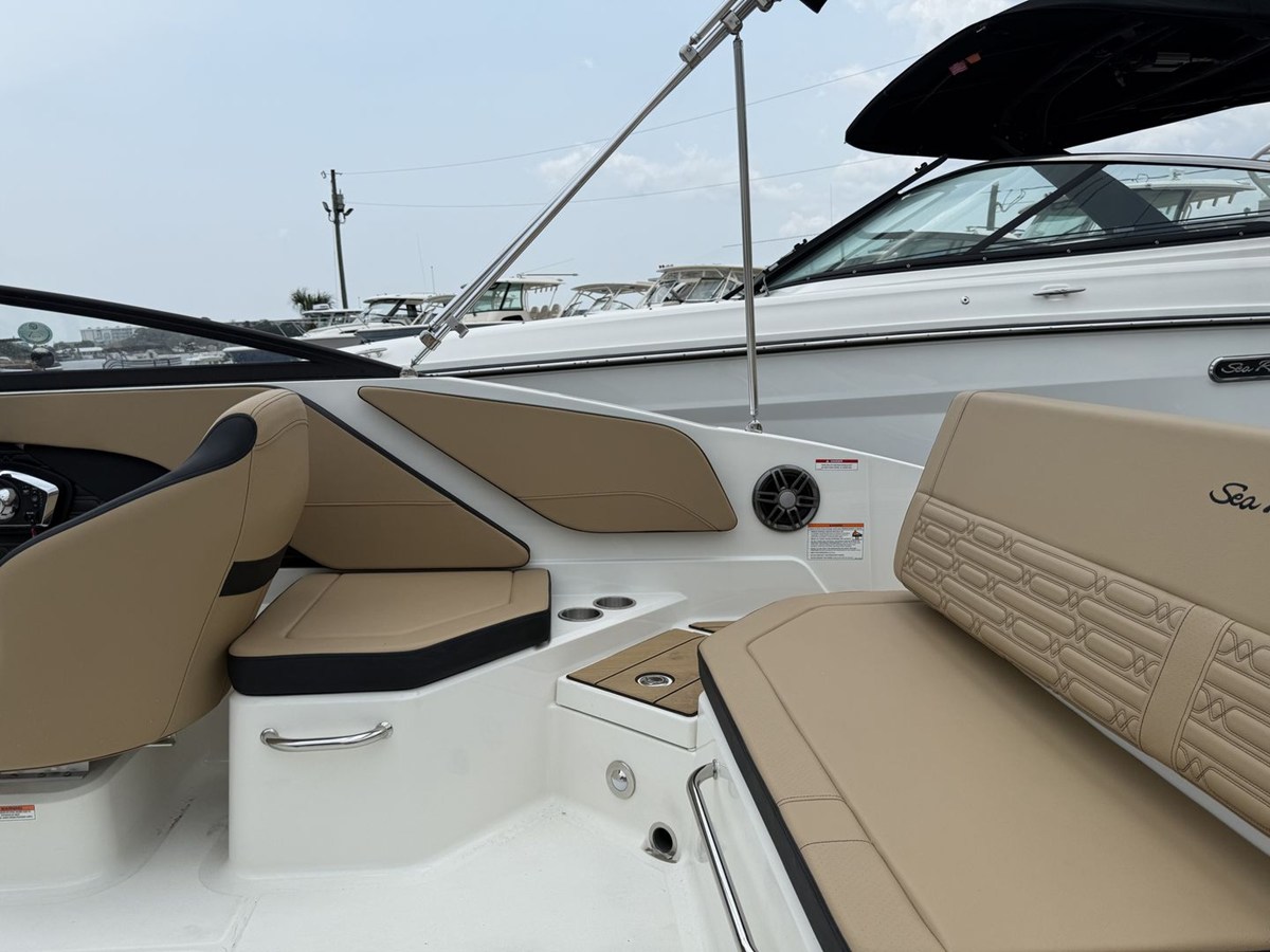 SEA RAY SPX 210 OUTBOARD, photo 18