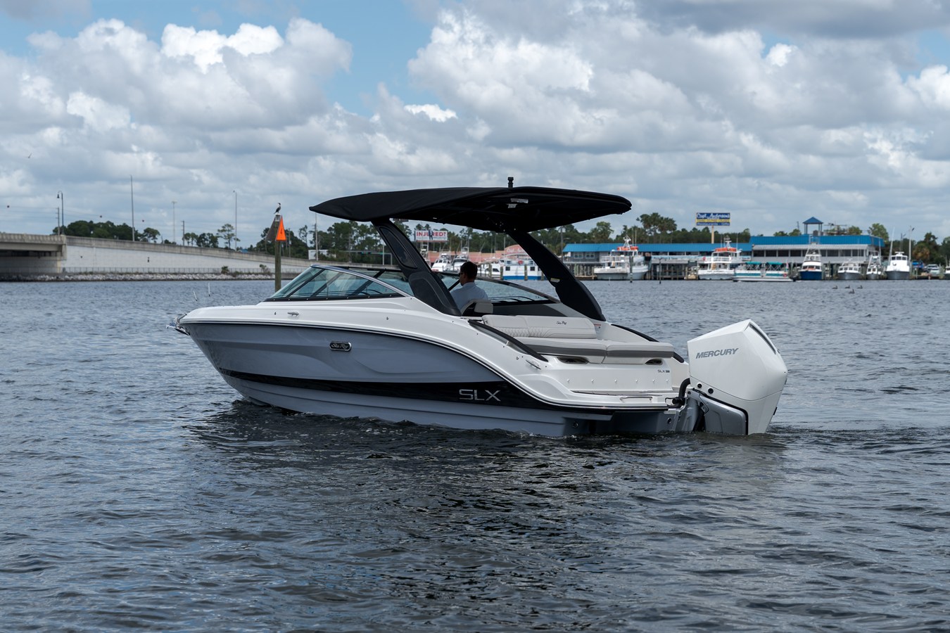 SEA RAY SLX 260 OUTBOARD, photo 2