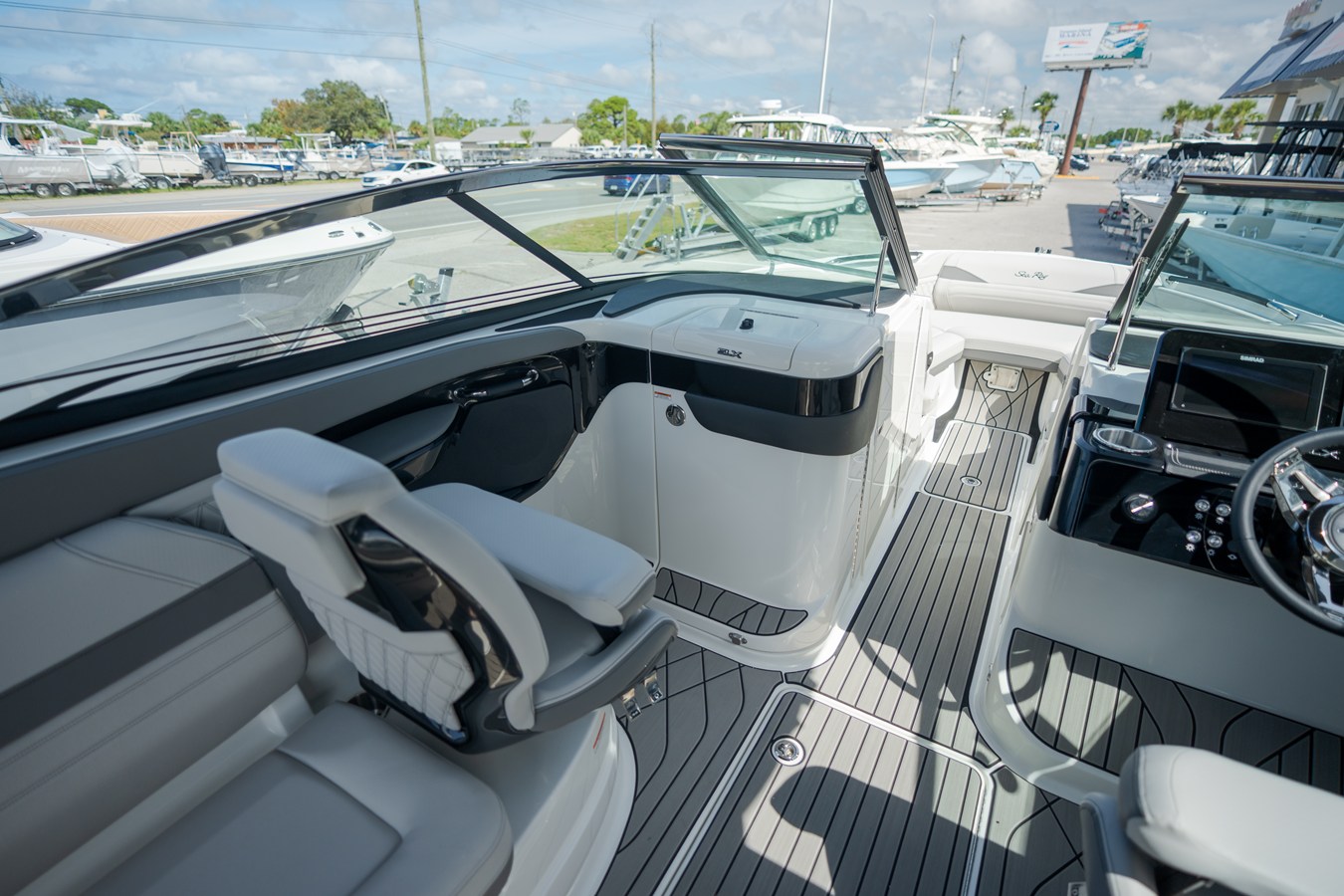 SEA RAY SLX 260 OUTBOARD, photo 19