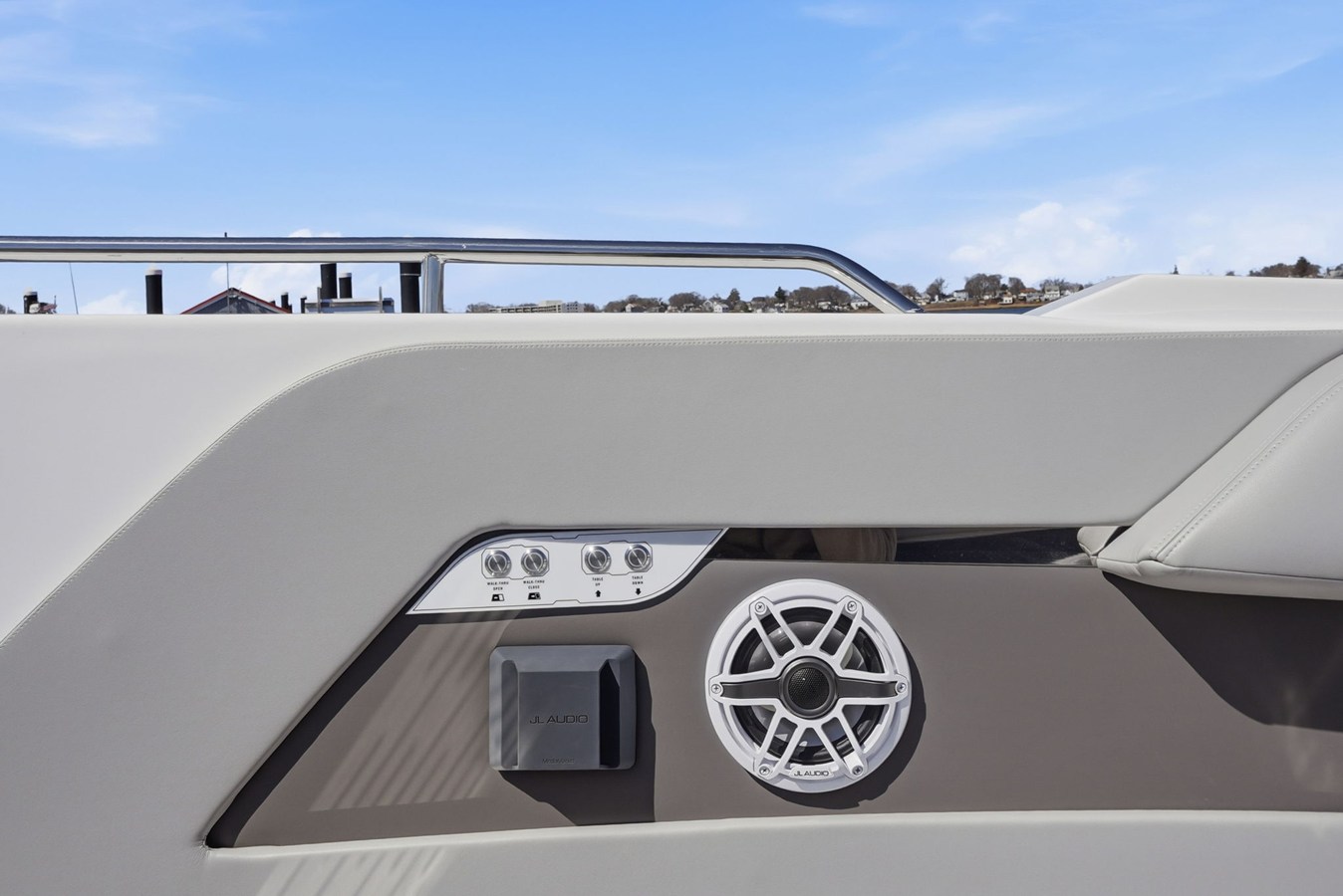 CRUISERS YACHTS 50 GLS OB, photo 54