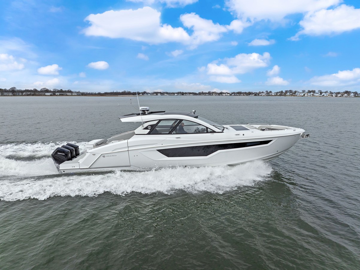 CRUISERS YACHTS 50 GLS OB, photo 57