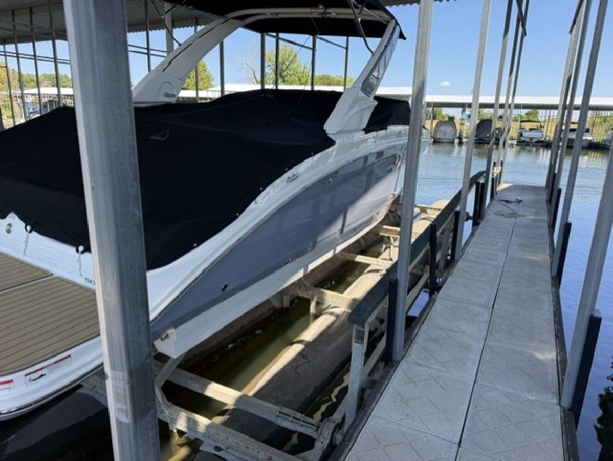 Sea Ray 270 SDX — 2024 Sea Ray 270 SDX — photo 3