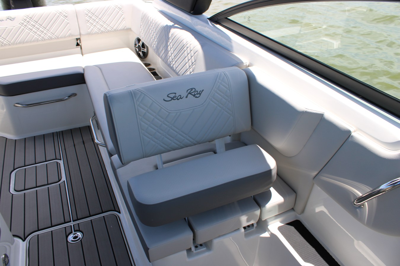 SEA RAY SDX 270 OUTBOARD, photo 16