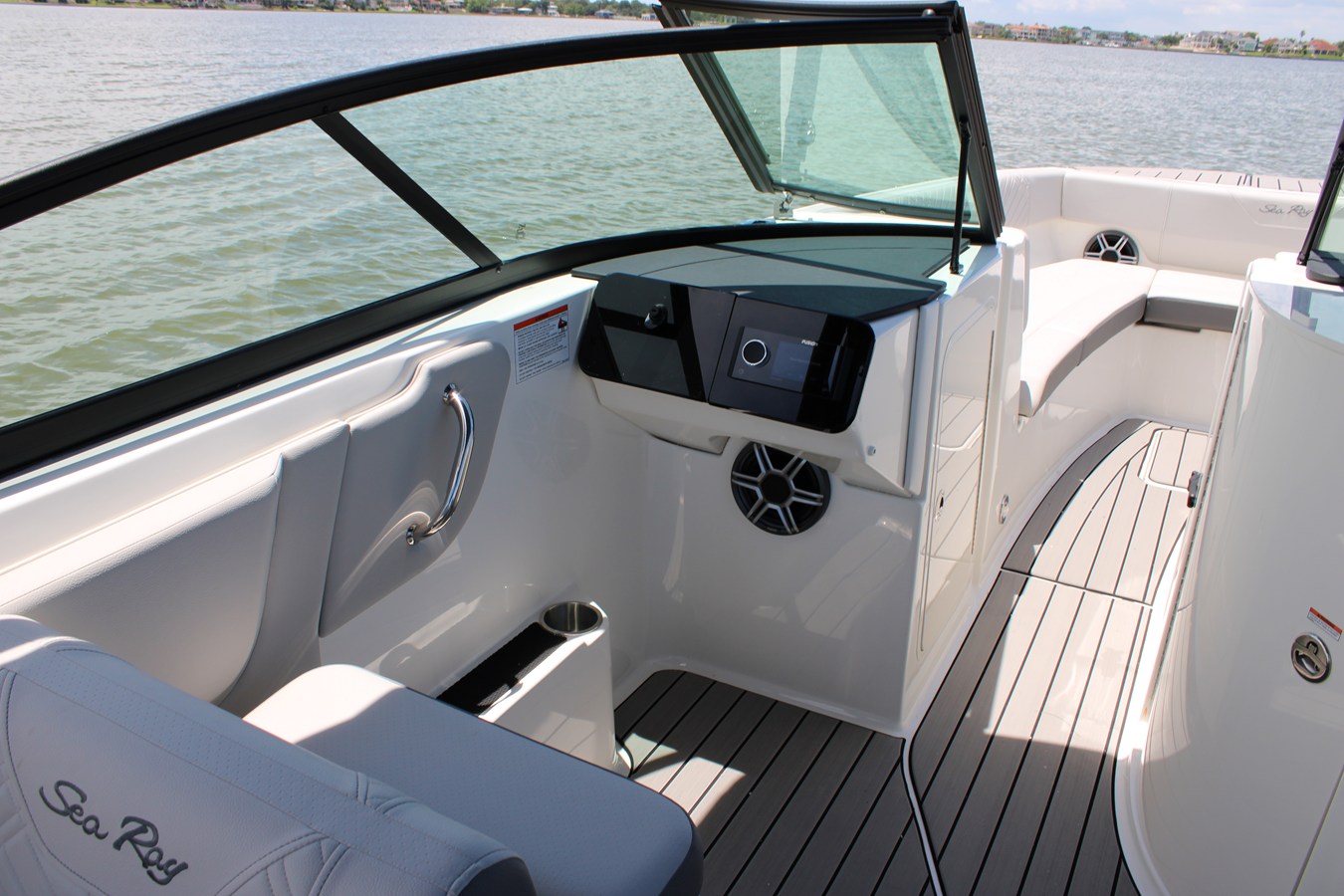 SEA RAY SDX 270 OUTBOARD, photo 36