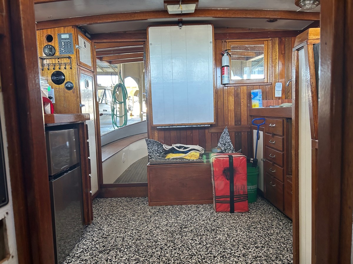 Gerri Rig — 1952 Classic Bristol Bay Trawler — fotoğraf 4