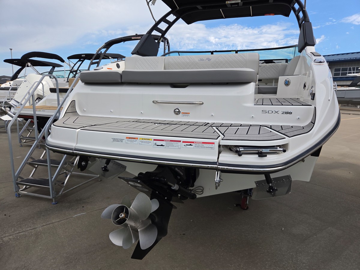 SEA RAY SDX 250, photo 5