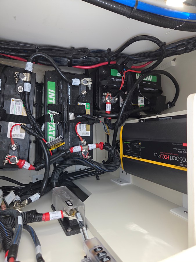 SEA RAY SDX 250, photo 10