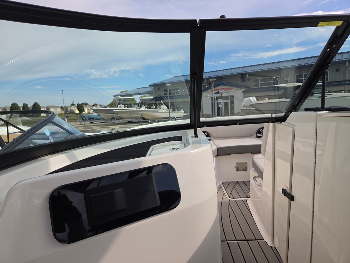 SEA RAY SDX 250, photo 17