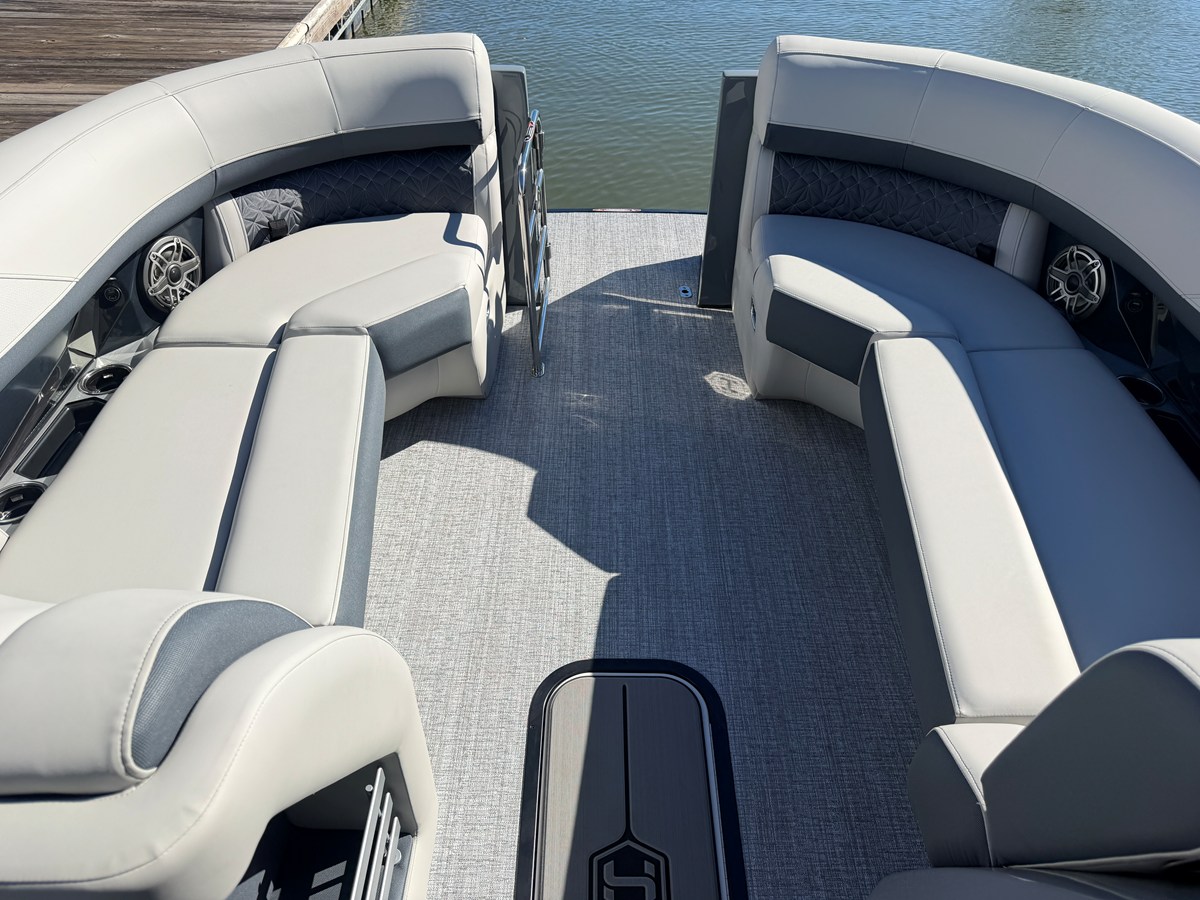HARRIS GRAND MARINER 230, photo 9