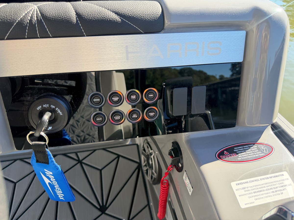 HARRIS GRAND MARINER 230, photo 18