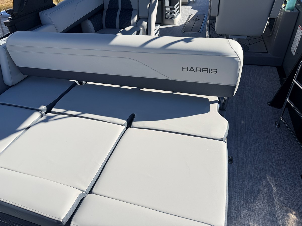 HARRIS GRAND MARINER 230, photo 21