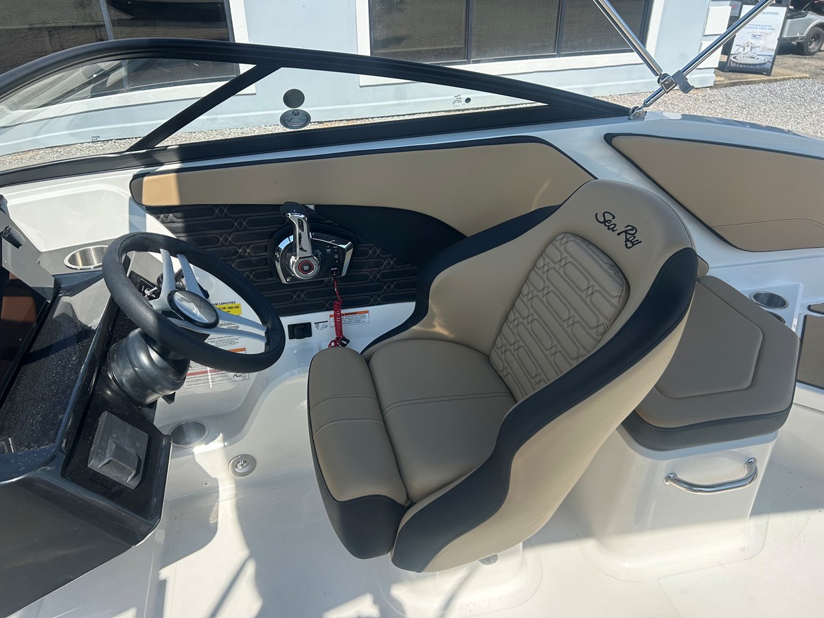 SEA RAY SPX 210 OUTBOARD, photo 14