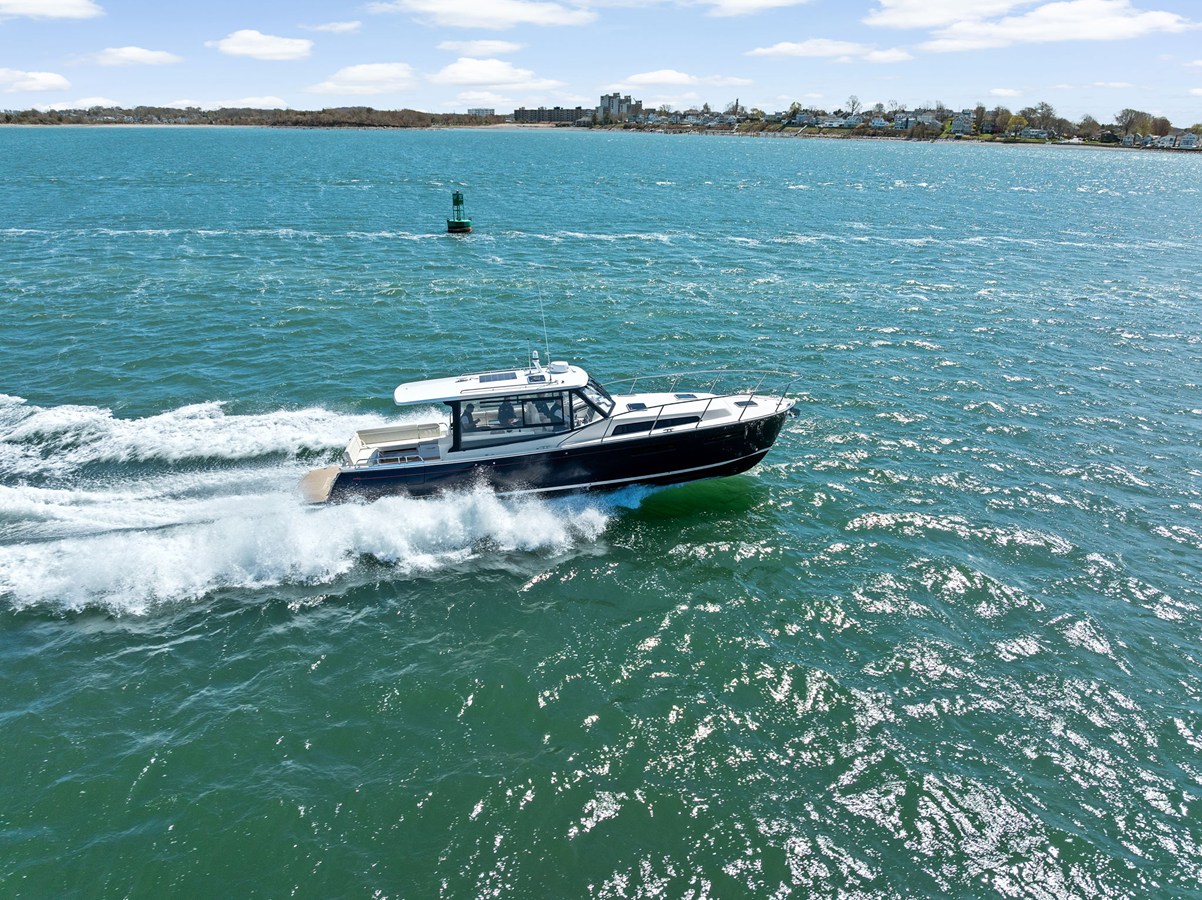 MJM 42 — 2025 MJM Yachts 42 — fotoğraf 2