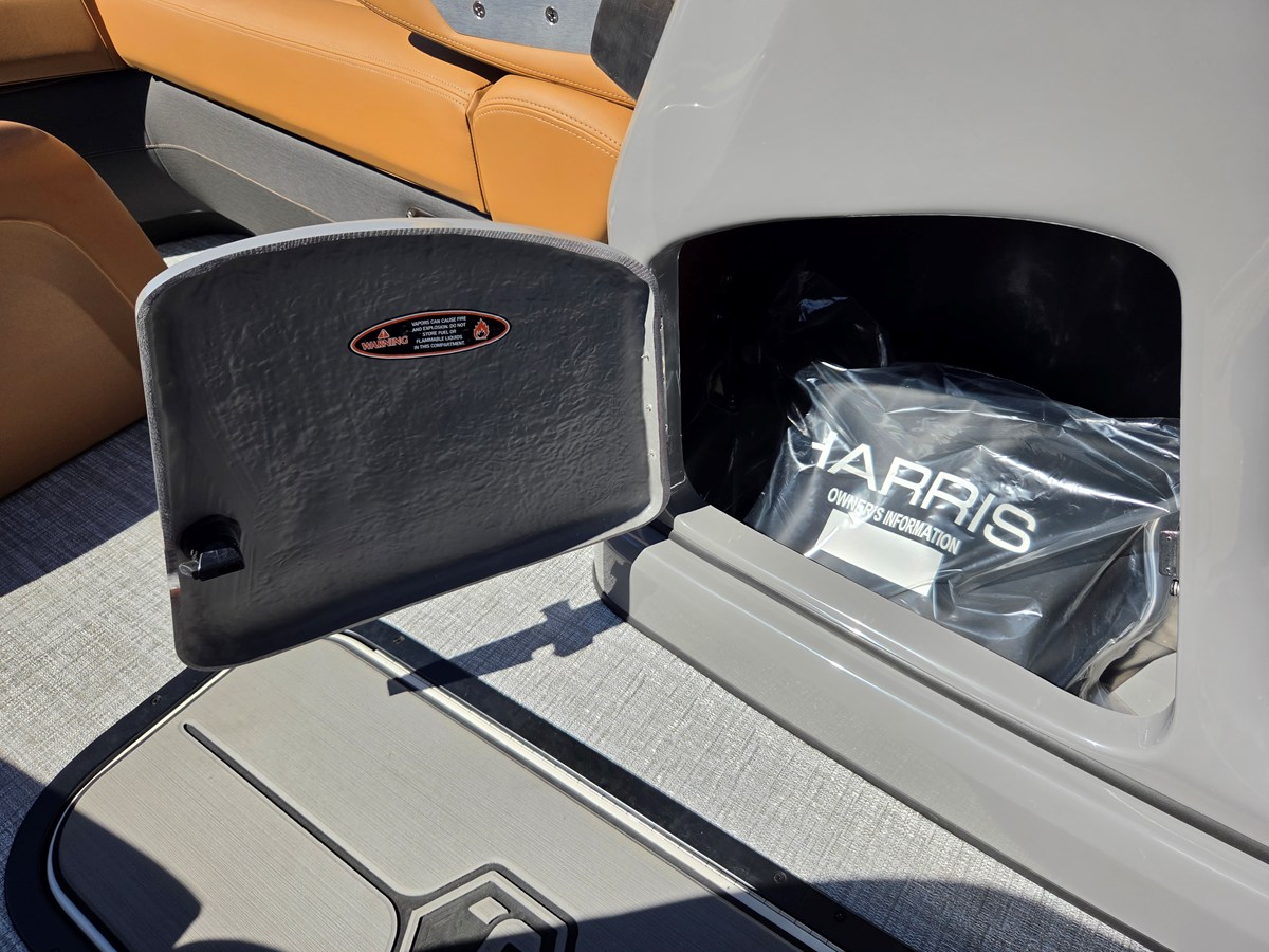 HARRIS SUNLINER 230, photo 17