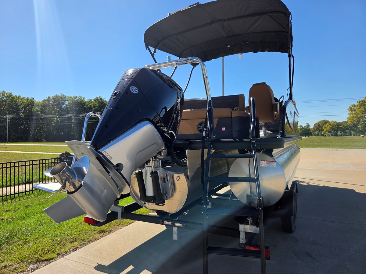 HARRIS SUNLINER 230, photo 30