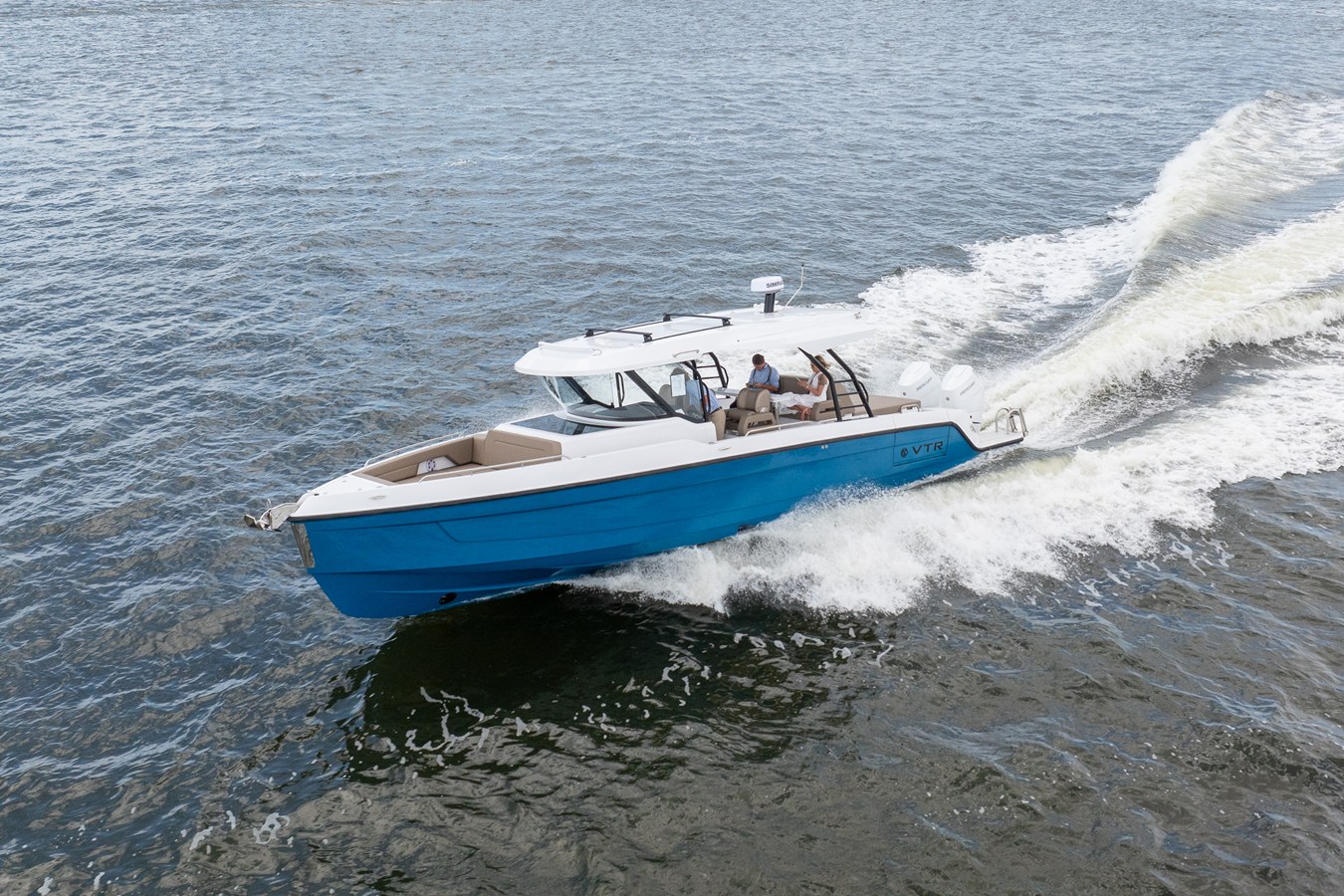 Cruisers Yachts 38 VTR — 2026 Cruisers Yachts 38 VTR — photo 4
