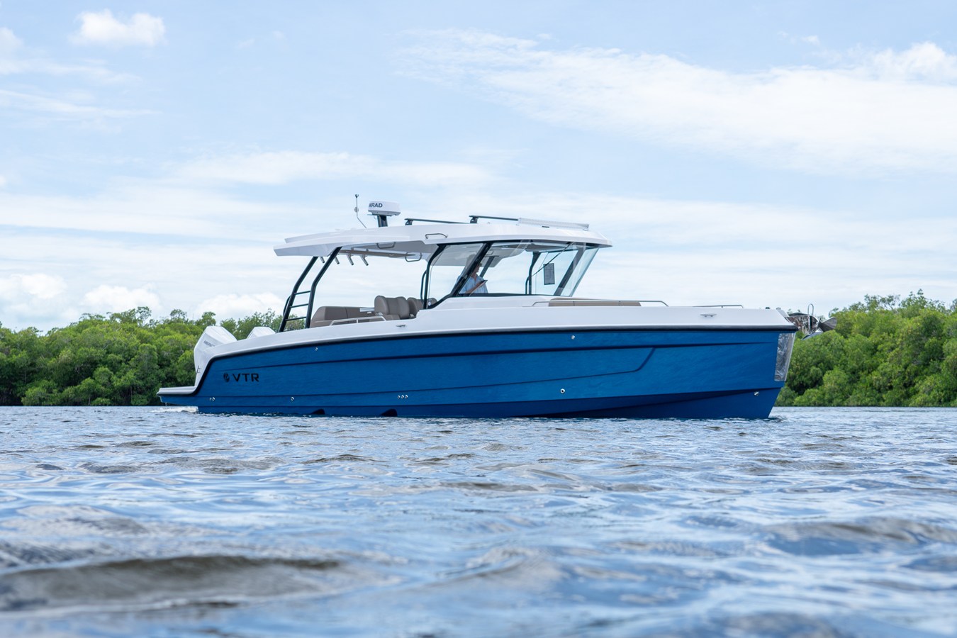 Cruisers Yachts 38 VTR — 2026 Cruisers Yachts 38 VTR — photo 5