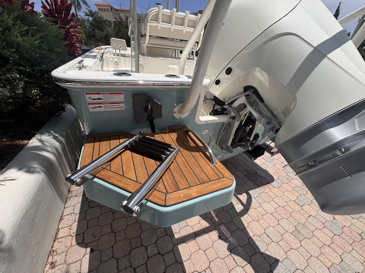 Boston Whaler 210 Montauk — 2027 Boston Whaler 210 Montauk — fotoğraf 5